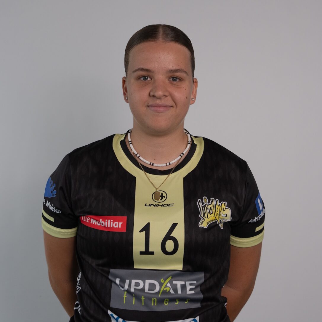 lynn-burkhalter-25-26